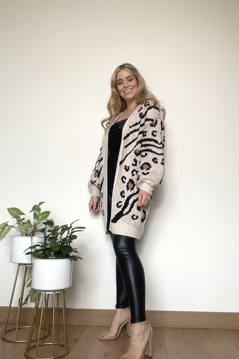 -50% Sueter largo animal print