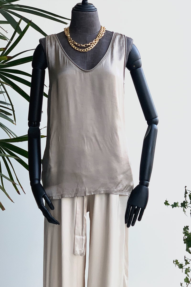 -50% Blusa sedosa sin mangas tank top