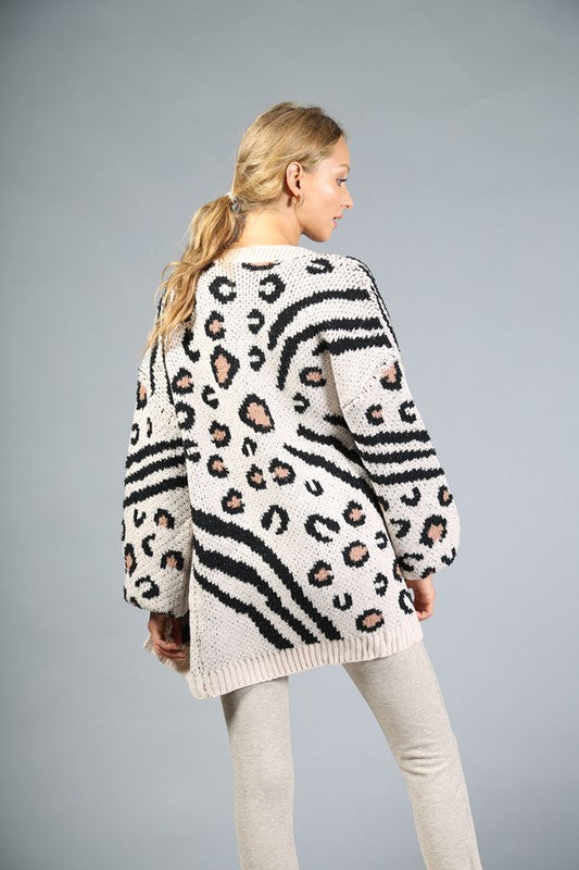 -50% Sueter largo animal print